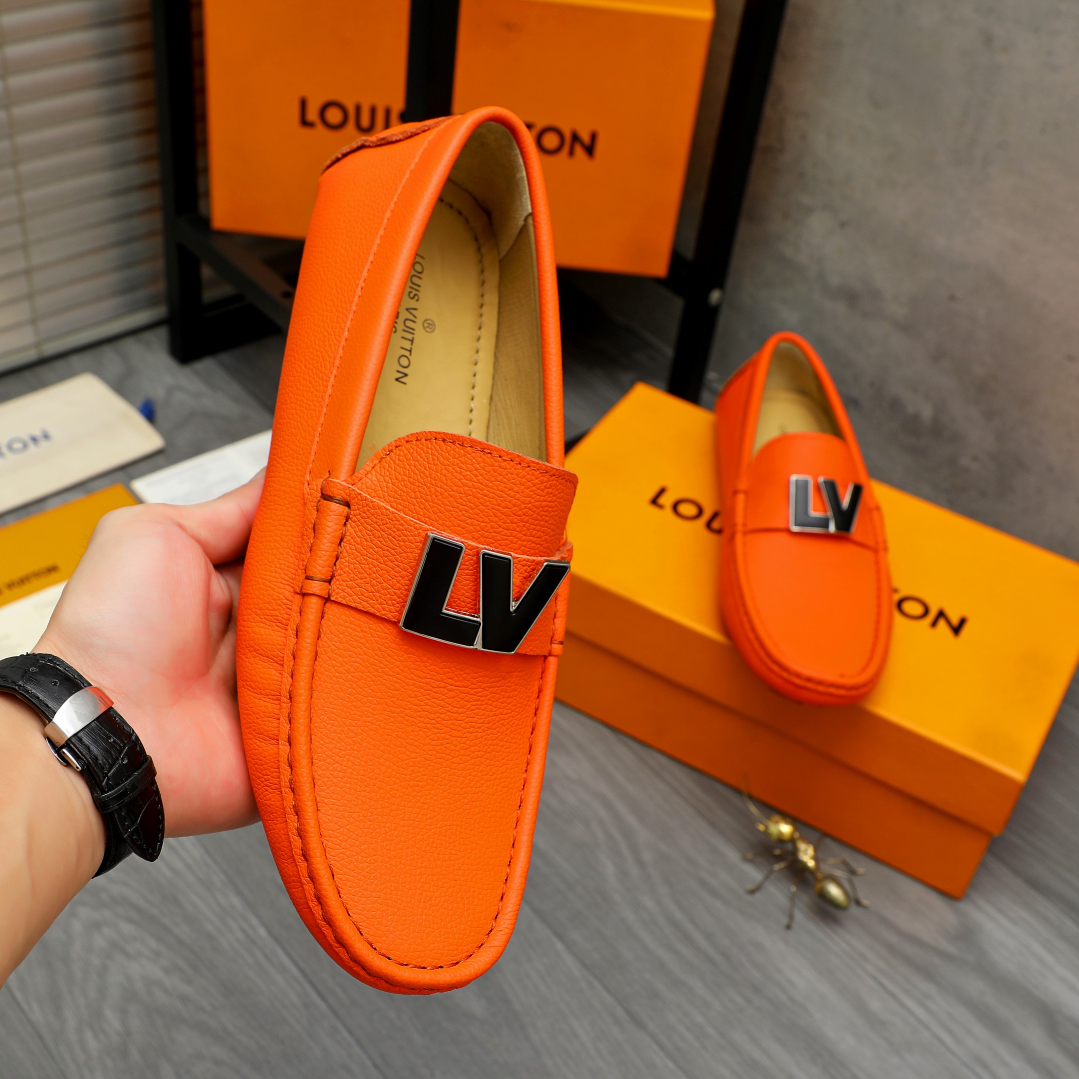 LV